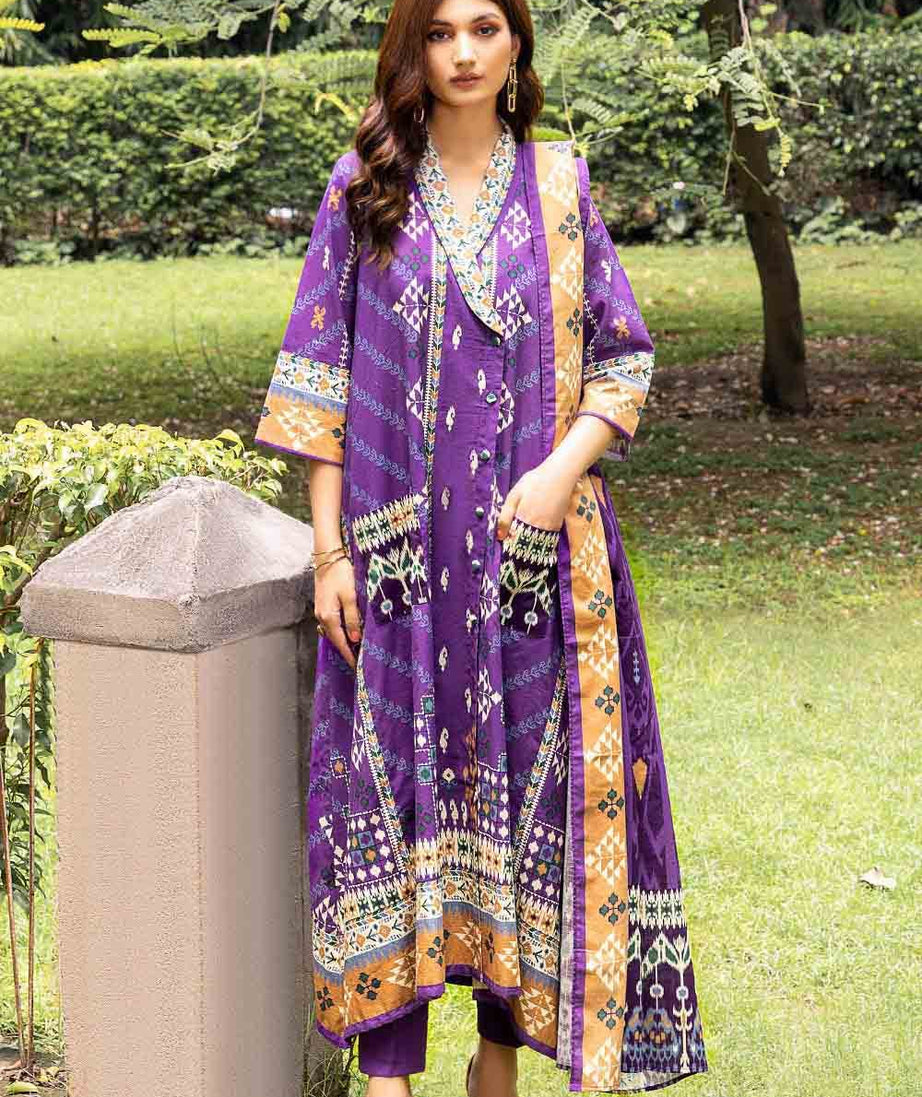 Gul Ahmed Winter Collection`22 K#22057-A