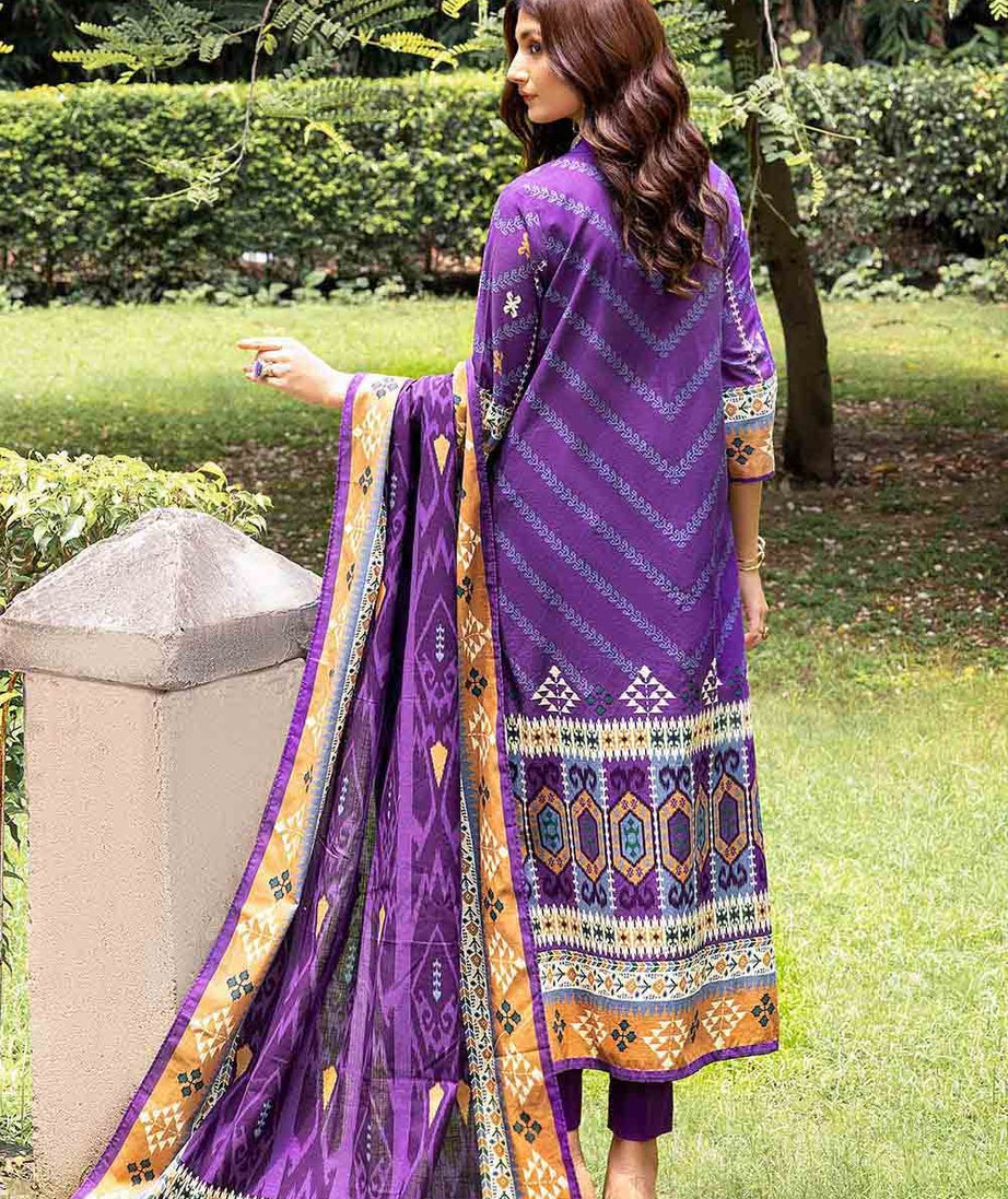 Gul Ahmed Winter Collection`22 K#22057-A