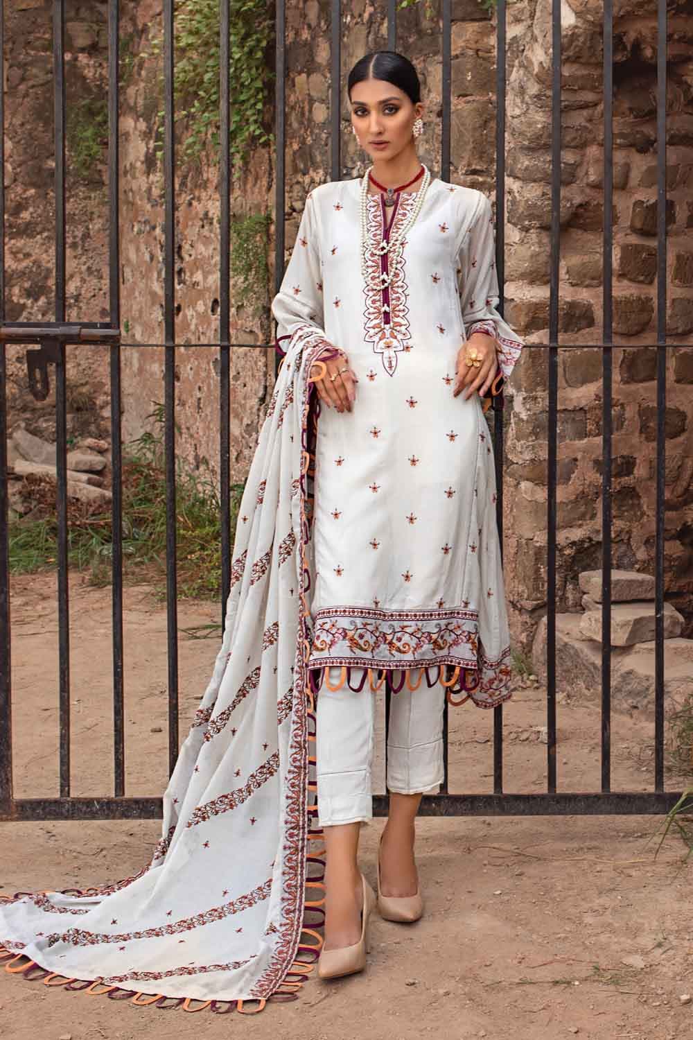 Gul Ahmed Winter Collection`21 AY # 12003