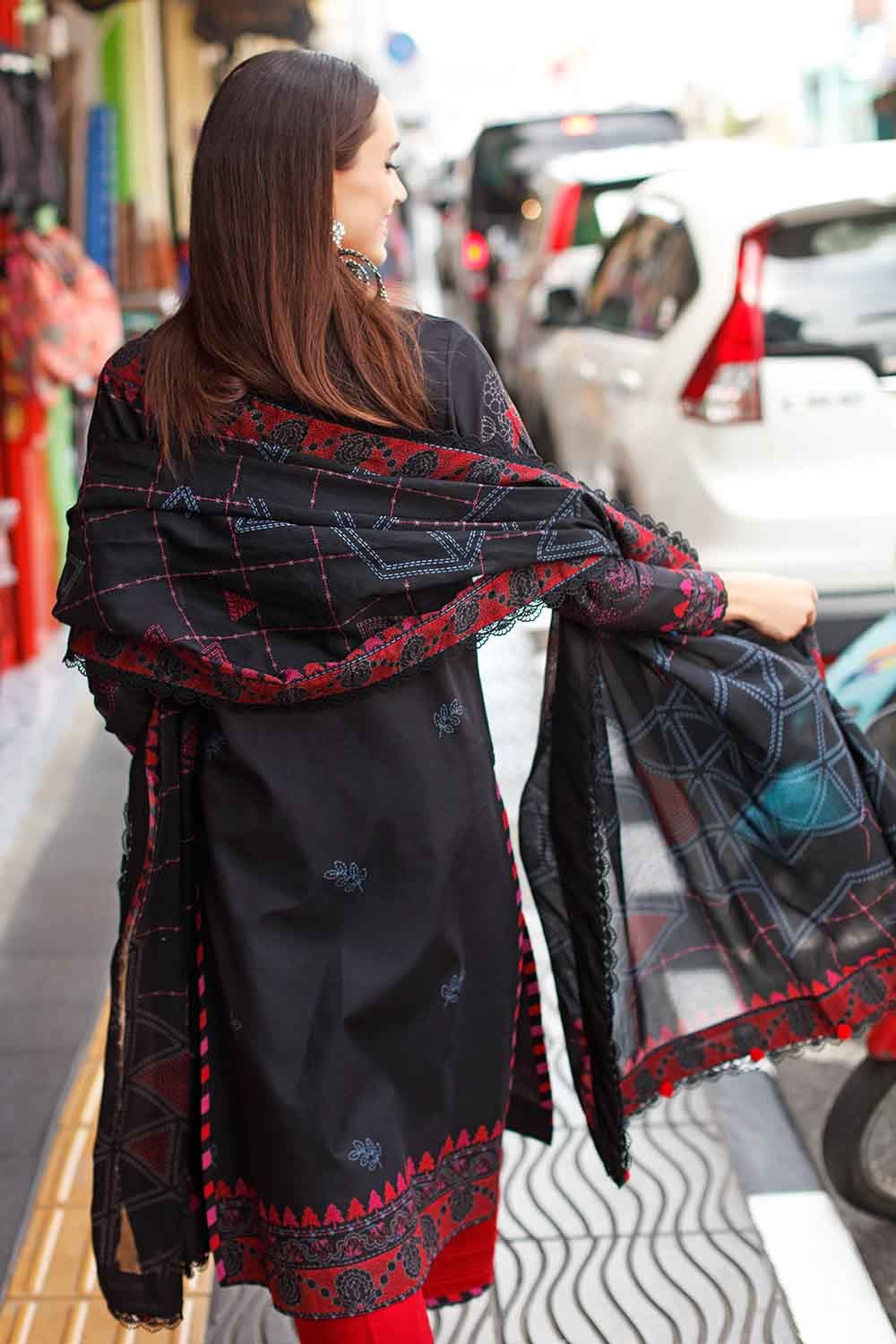 Gul Ahmed Summer'22 DN#22066 B