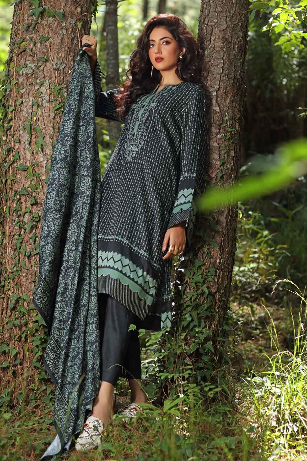 Gul Ahmed Winter Collection`21 LT # 12022