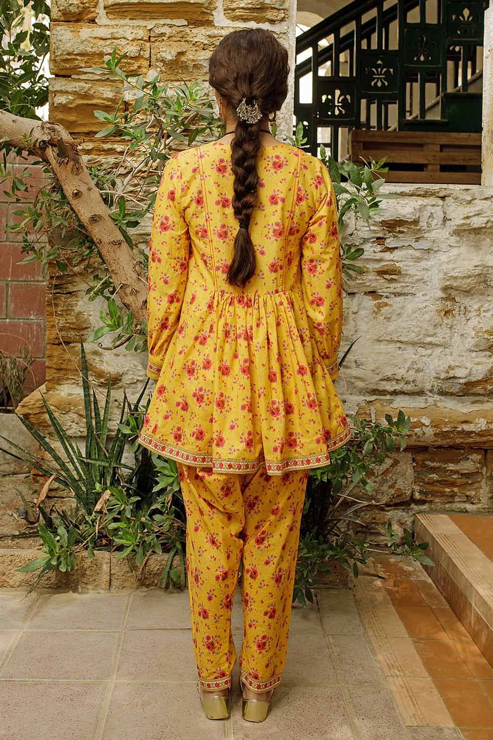 Gul Ahmed DP/Lawn Shirt`22 SL#22001