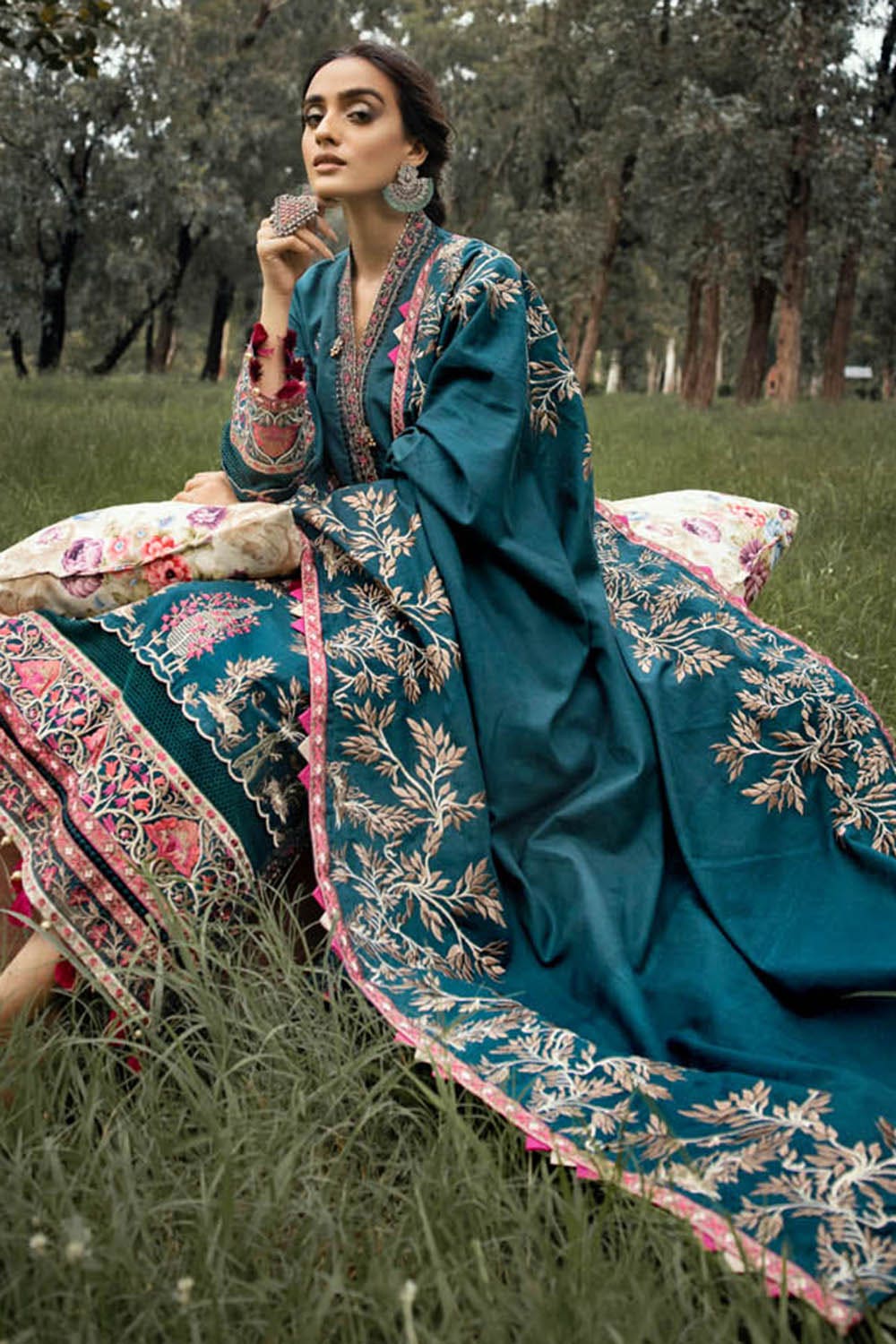 Gul Ahmed Winter Collection`22 K#22052