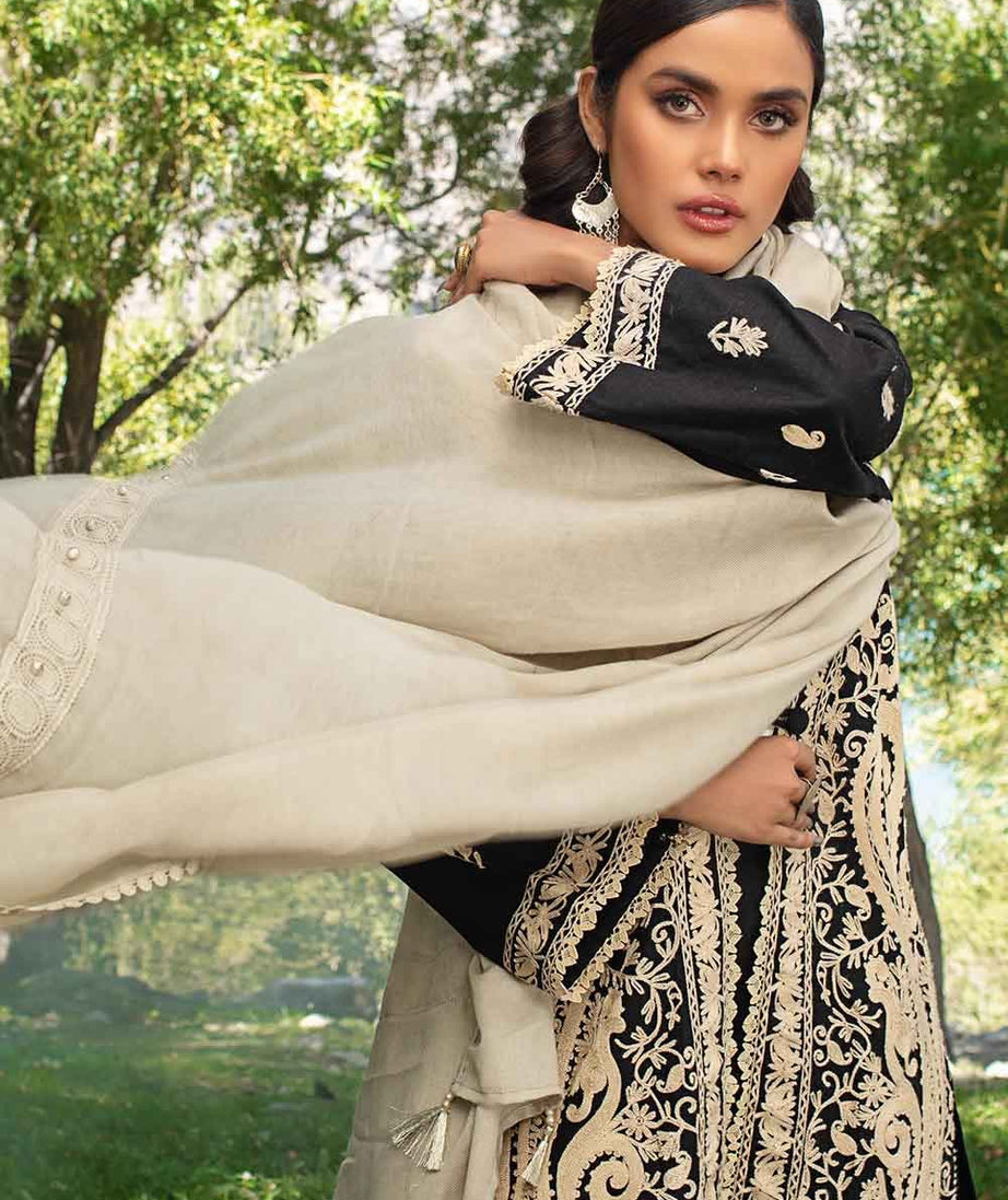 Gul Ahmed Winter Collection`22 AP#12035