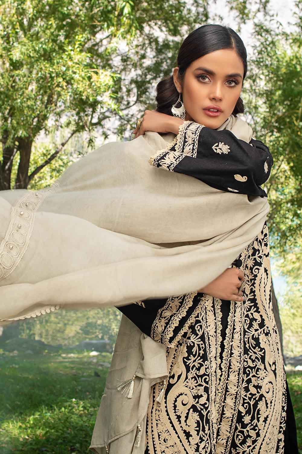 Gul Ahmed Winter Collection`22 AP#12035